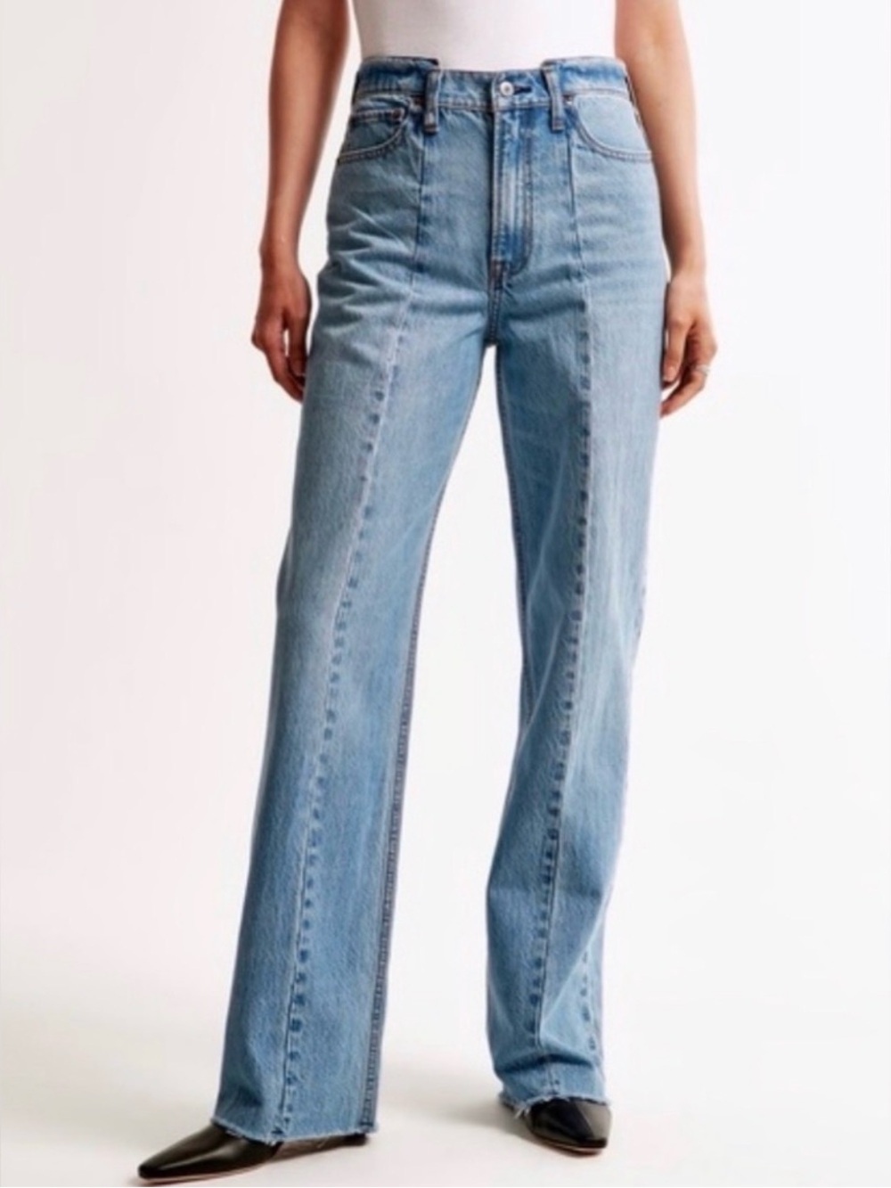 Abercrombie & Fitch High-Rise Light Blue Straight-Leg Jeans